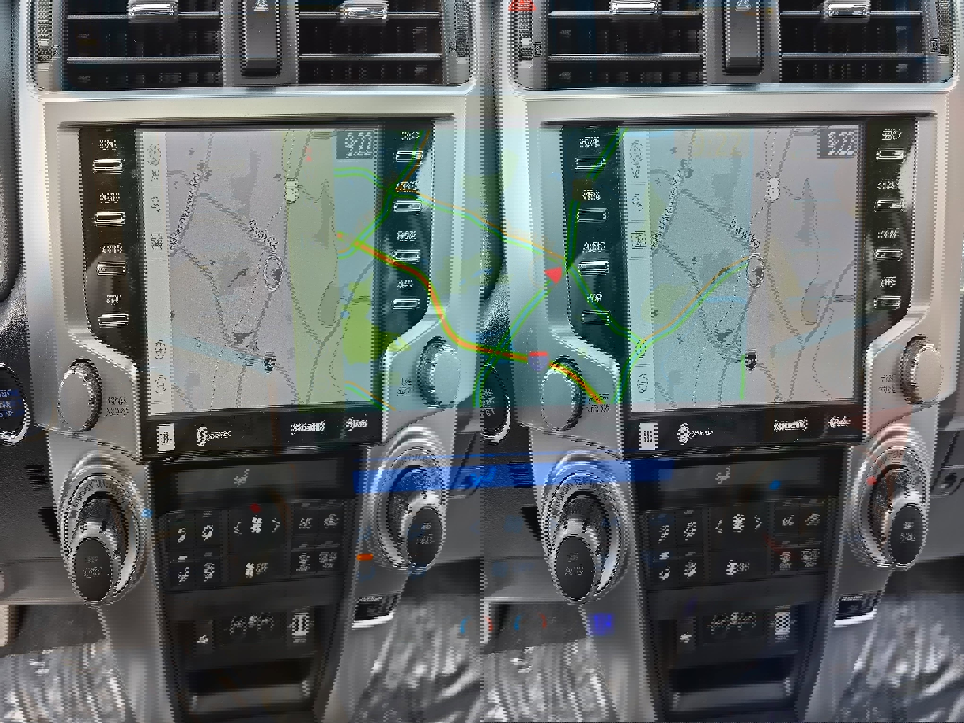 Used 2022 Toyota 4Runner Limited image 23