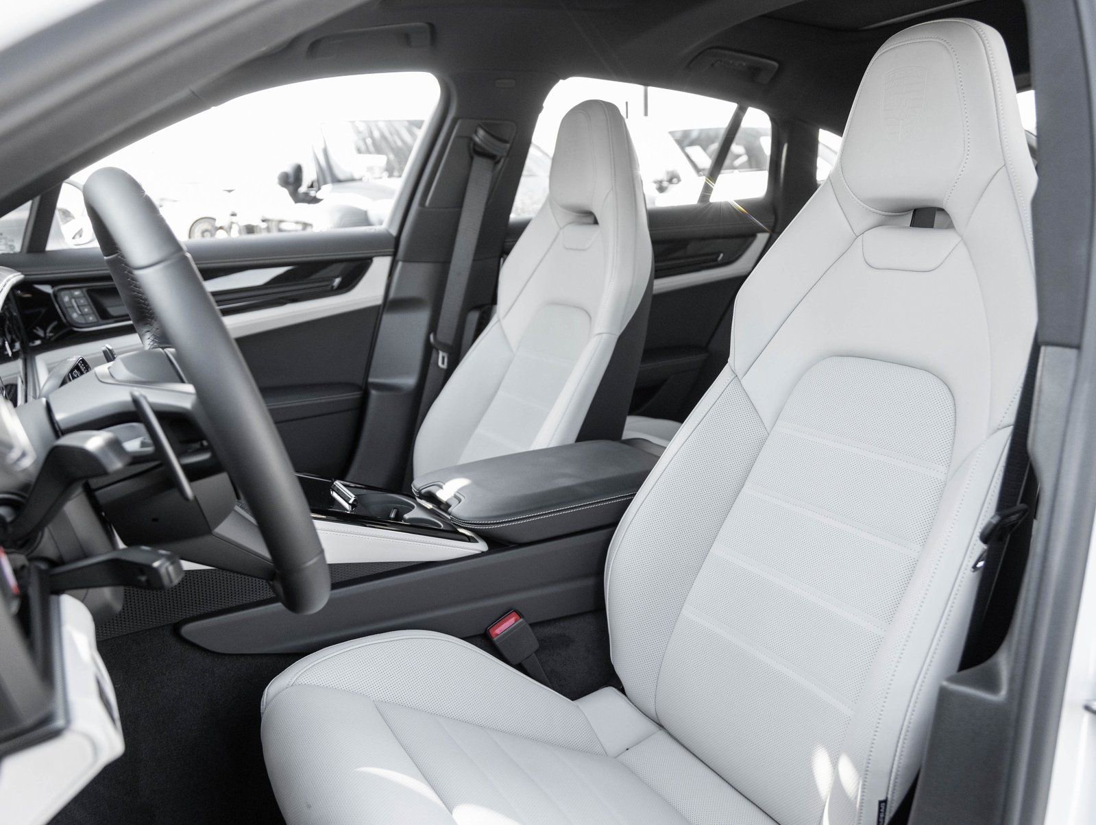 New 2026 Porsche Panamera 4 AWD/4WD image 5
