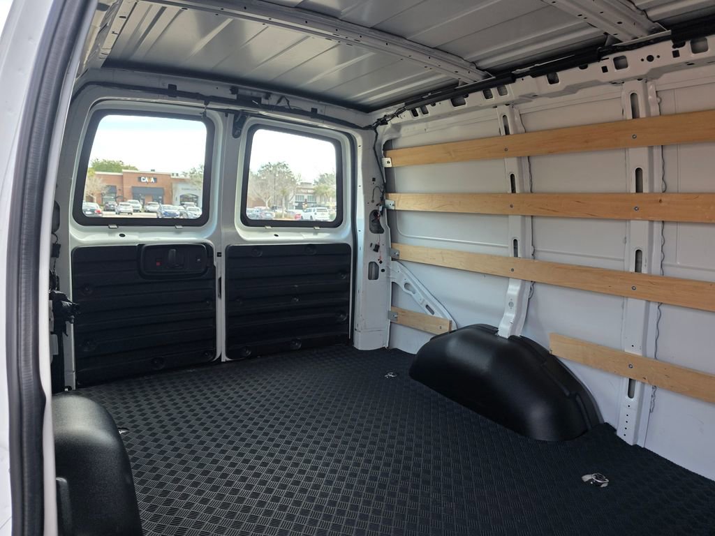 Used 2024 Chevrolet Express 2500 Work Van w/ Driver Convenience Package image 20