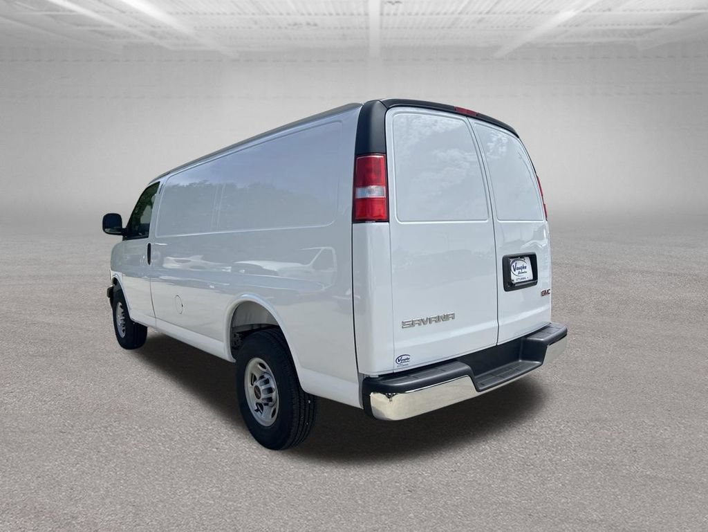 New 2026 GMC Savana 2500 w/ Driver Convenience Package RWD image 7