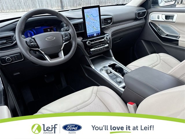 Used 2023 Ford Explorer Platinum w/ Technology Package image 36