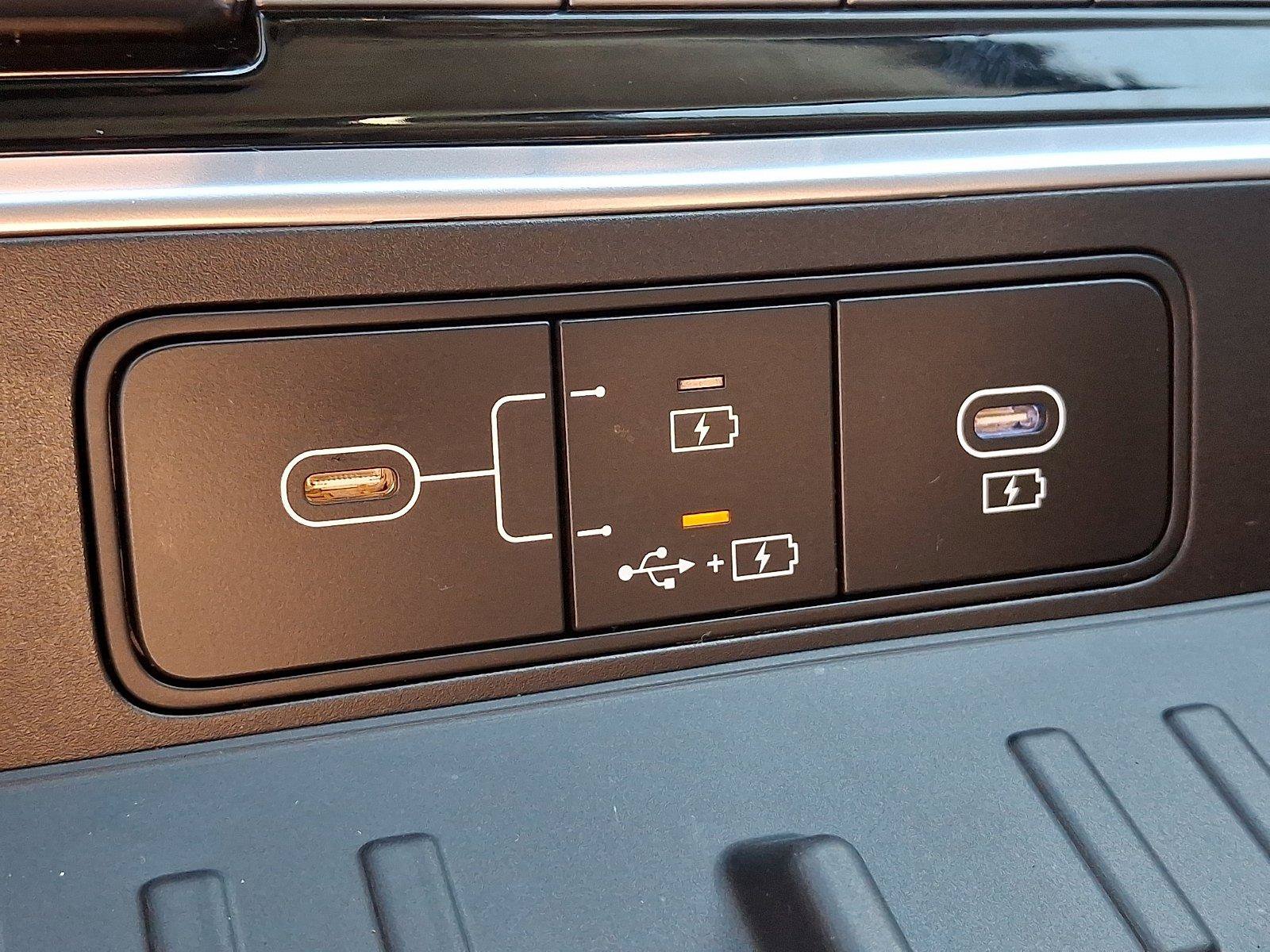 Used 2025 Hyundai Santa Fe SE AWD/4WD image 22