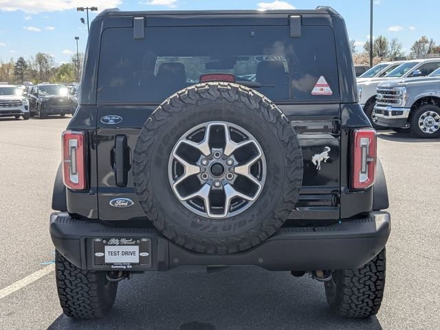 Used 2025 Ford Bronco Badlands image 4
