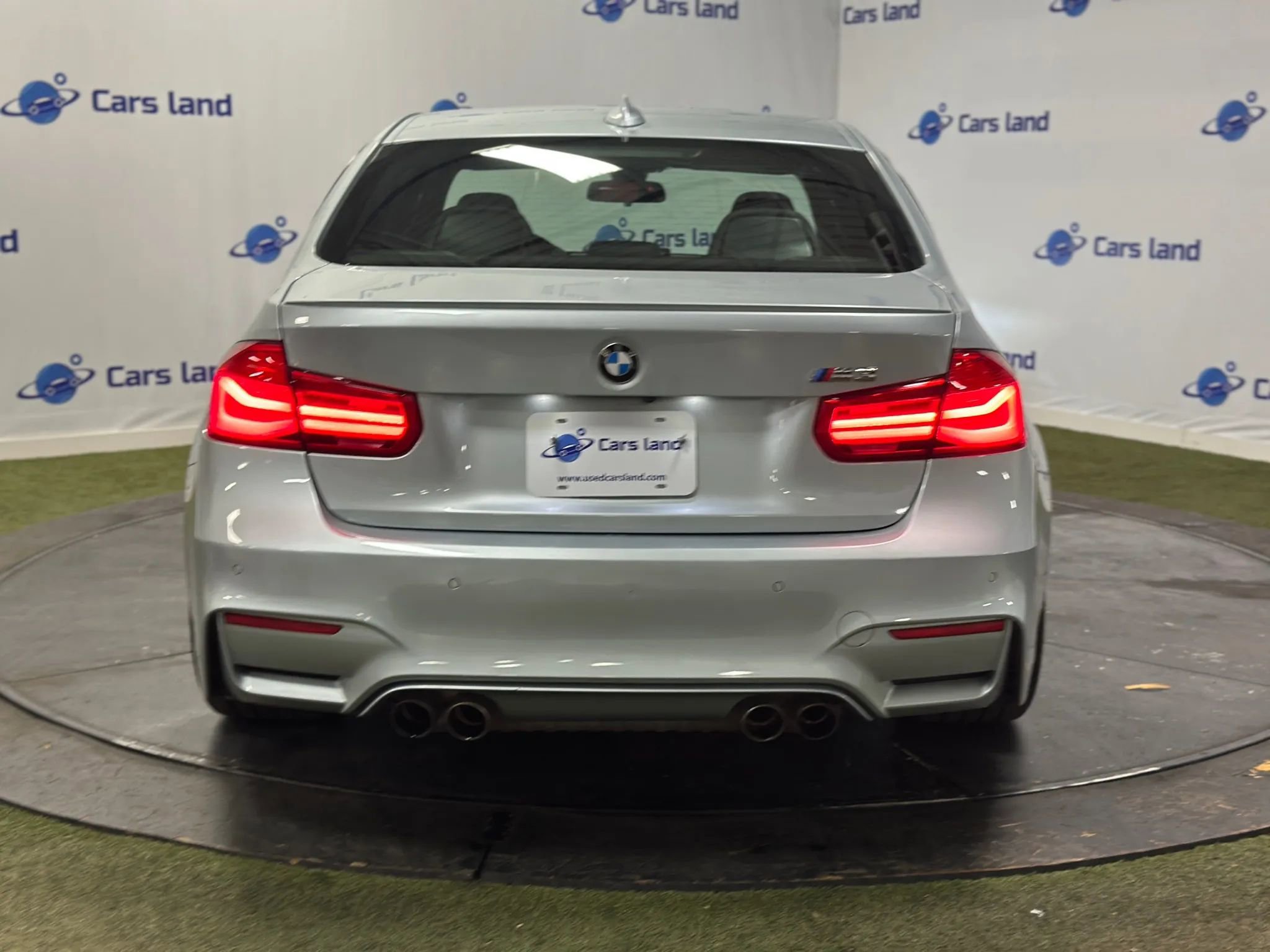 Used 2017 BMW M3 Sedan image 4