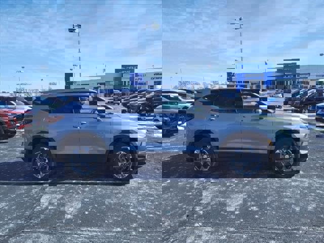 New 2025 Chevrolet Blazer LT image 2