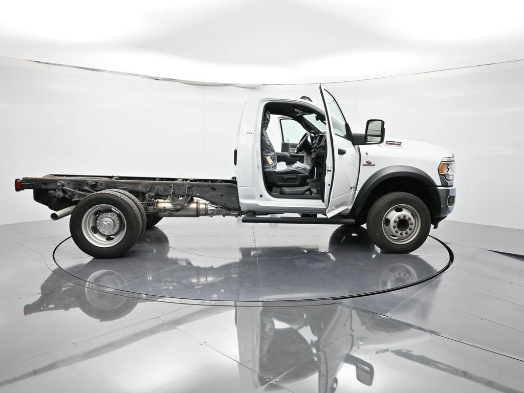 Used 2023 RAM 4500 SLT w/ Quick Order Package 2YG SLT RWD image 49