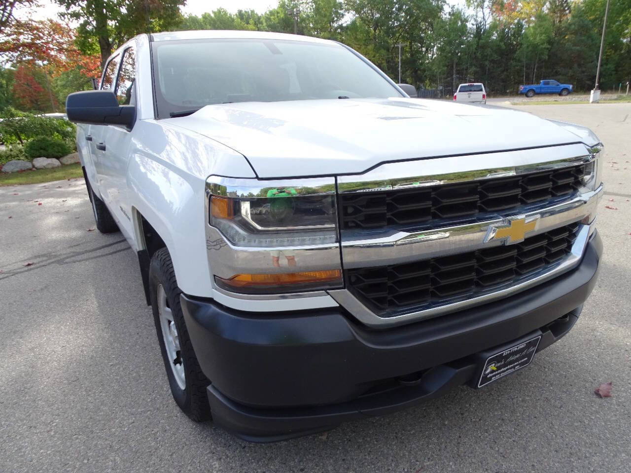 Used 2017 Chevrolet Silverado 1500 W/T image 2