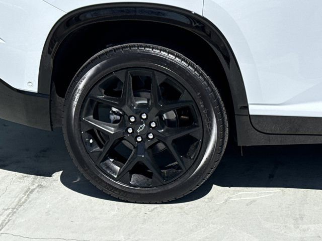 New 2026 Chevrolet Traverse RS w/ LPO, Floor Liner Package image 4