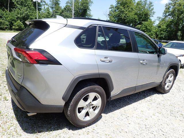 Certified 2021 Toyota RAV4 XLE AWD/4WD image 3