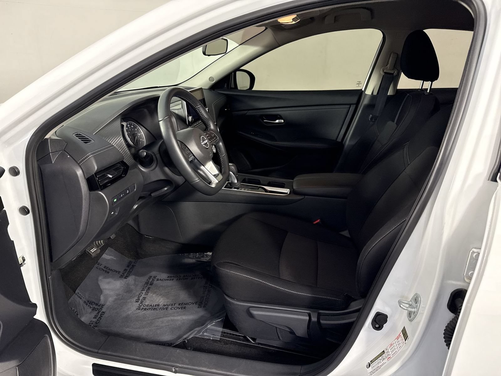 Used 2024 Nissan Sentra SV w/ All-Weather Package FWD image 5