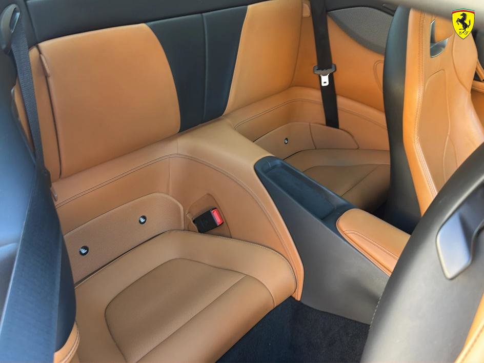 Used 2019 Ferrari Portofino image 22