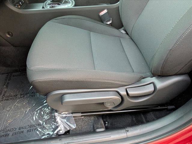 New 2026 Hyundai Kona SE video 4