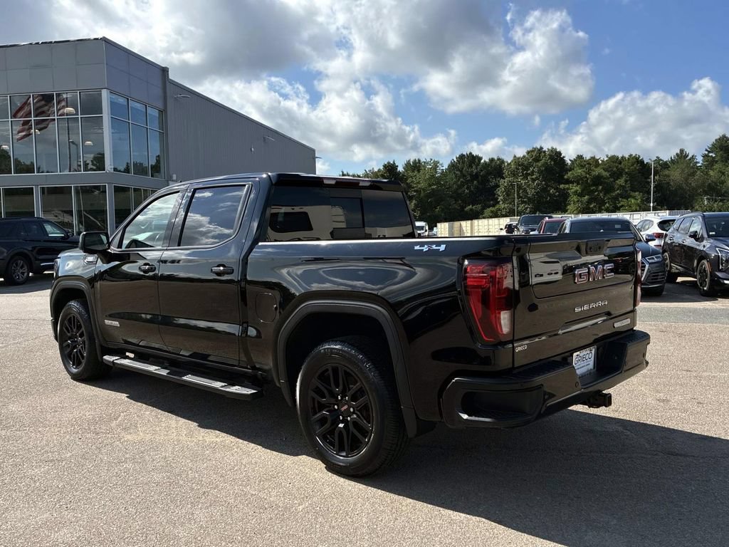Used 2022 GMC Sierra 1500 Elevation w/ Elevation Premium Package AWD/4WD image 5