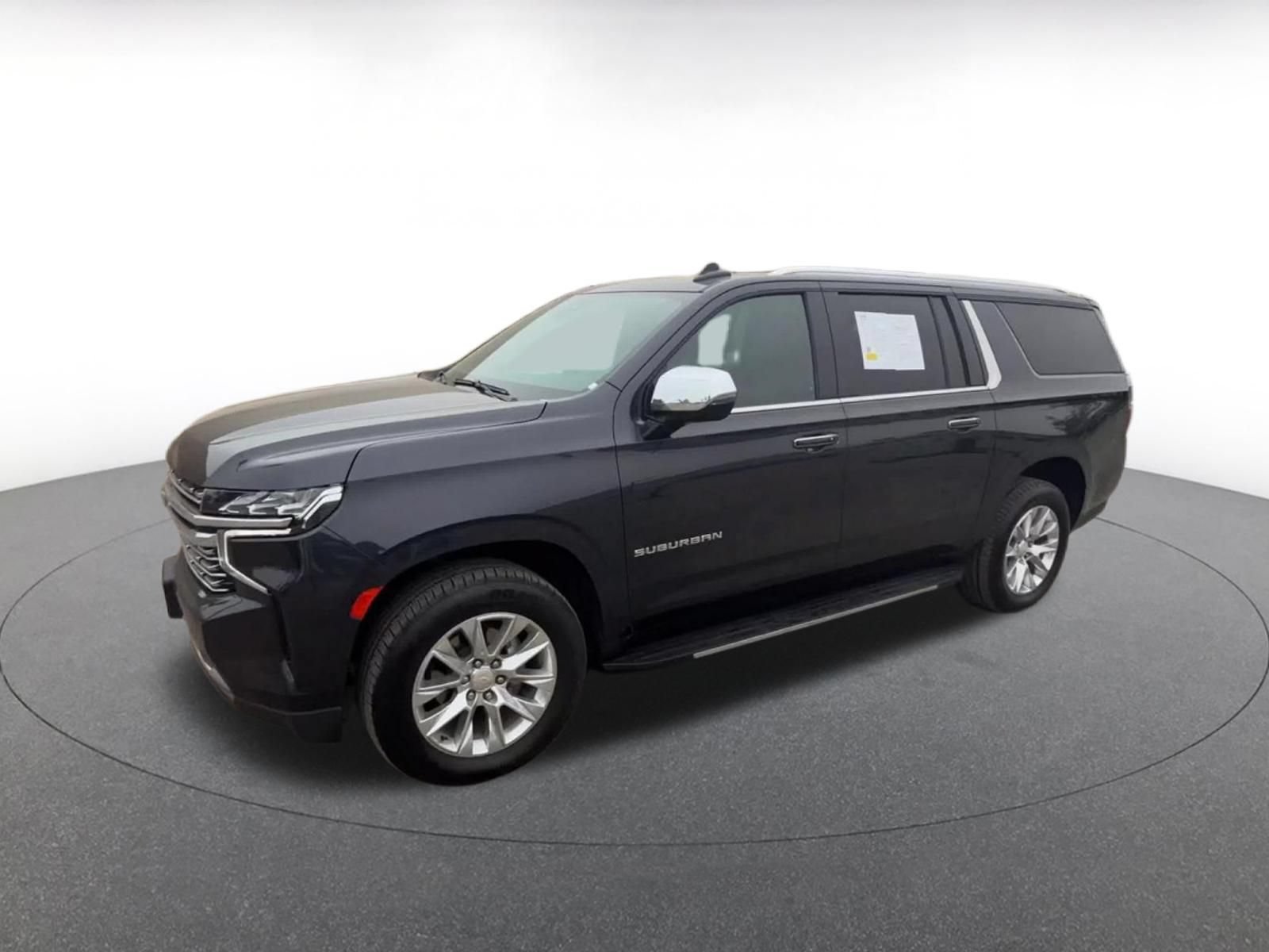 Used 2023 Chevrolet Suburban Premier AWD/4WD image 8