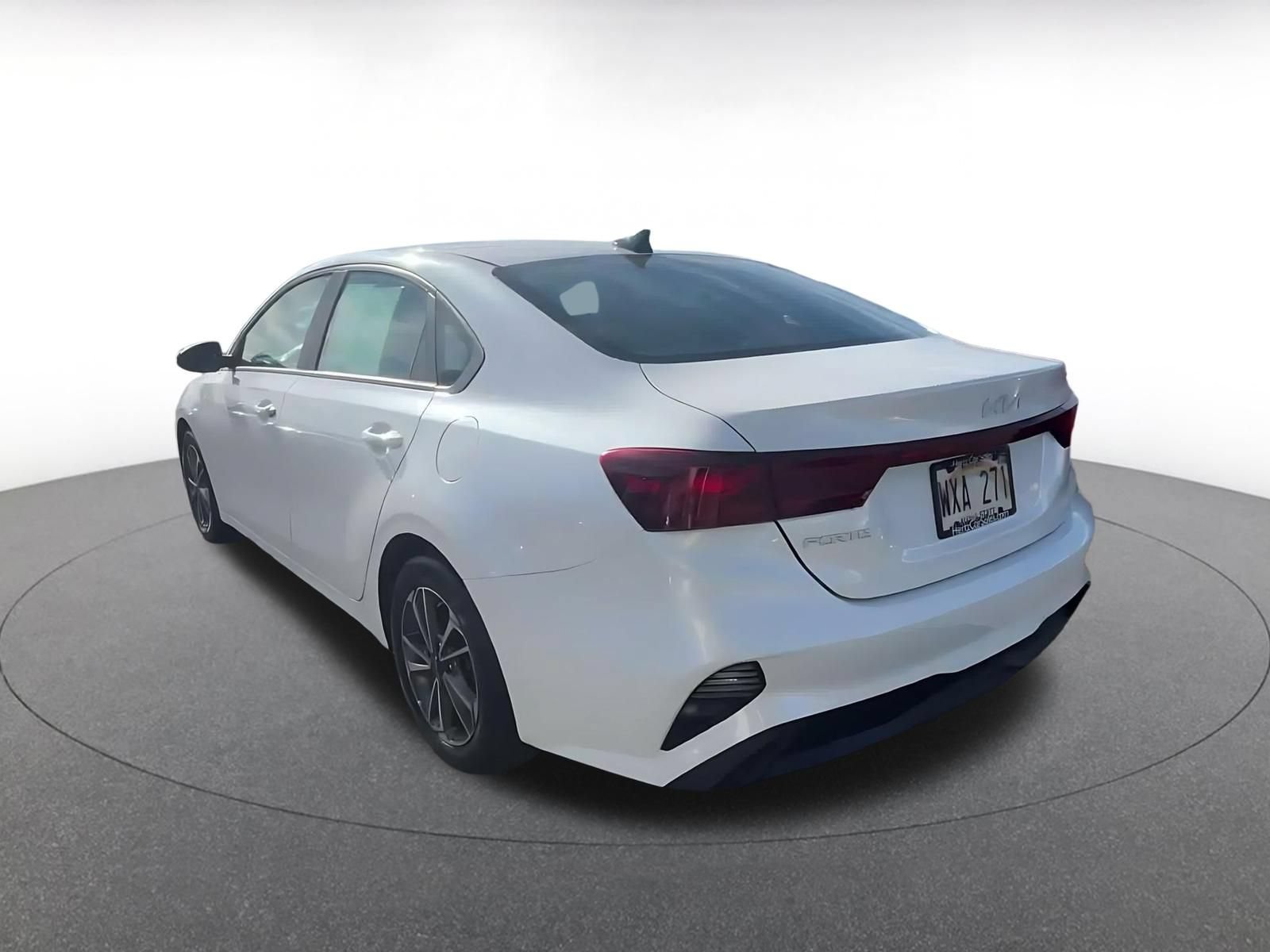 Used 2024 Kia Forte LXS FWD image 10