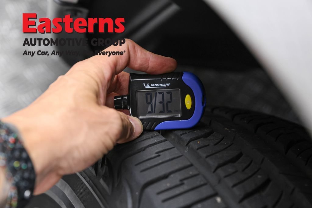 Used 2024 RAM 1500 Classic SLT AWD/4WD image 25