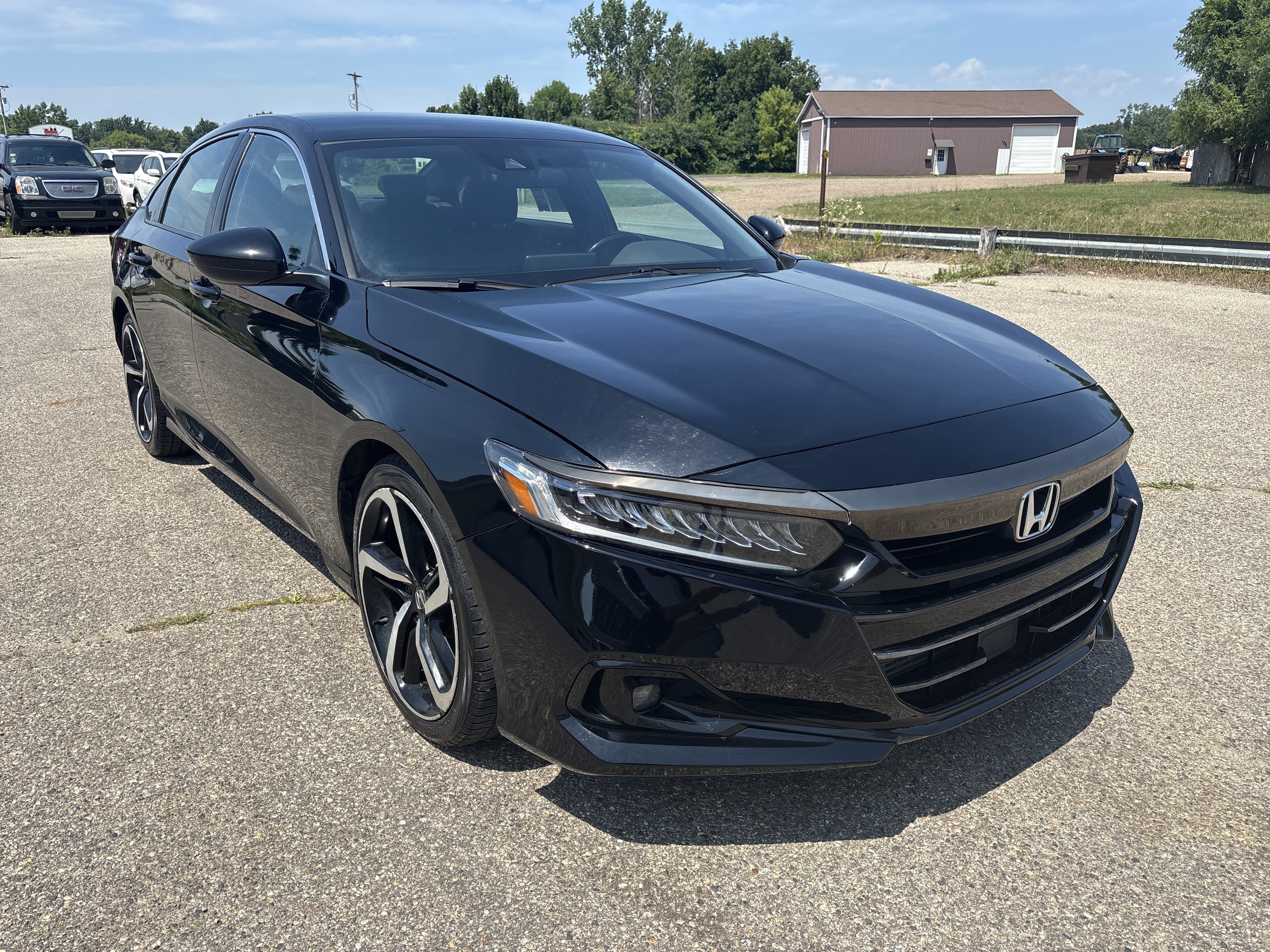 Used 2022 Honda Accord Sport image 1