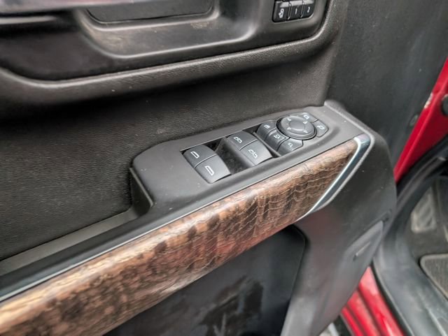 Used 2021 GMC Sierra 2500 Denali w/ Denali Ultimate Package image 17