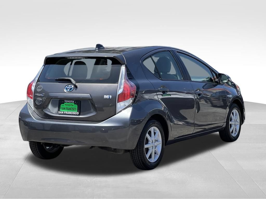 Used 2015 Toyota Prius C Three FWD image 5