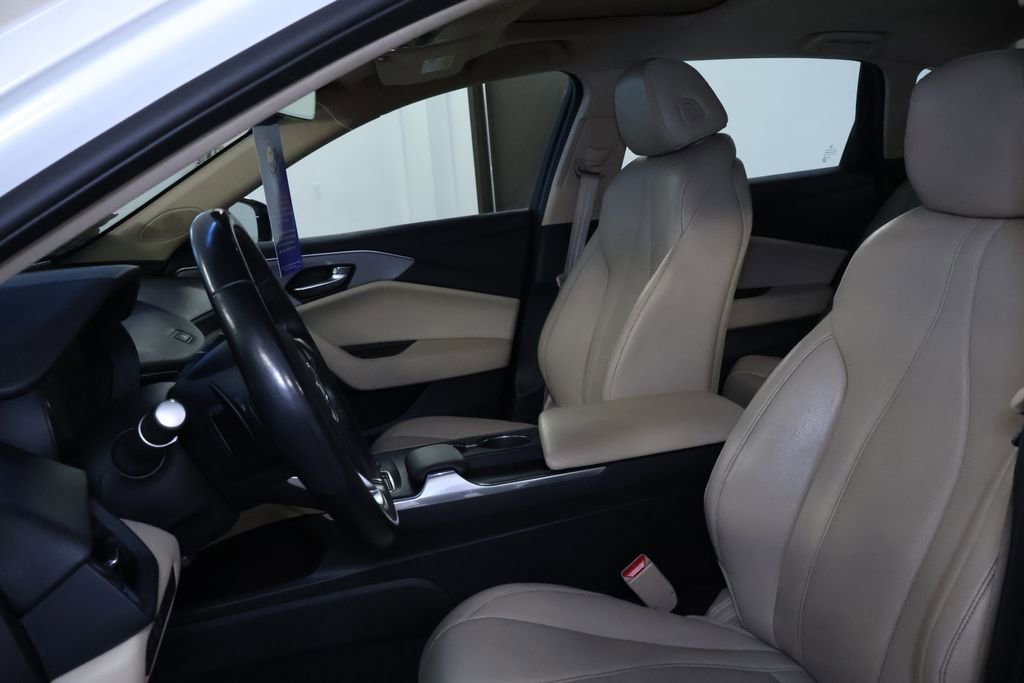 Used 2021 Acura TLX SH-AWD image 16