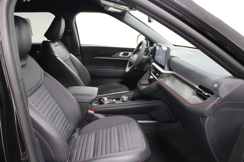 New 2026 Ford Explorer ST-Line AWD/4WD image 28
