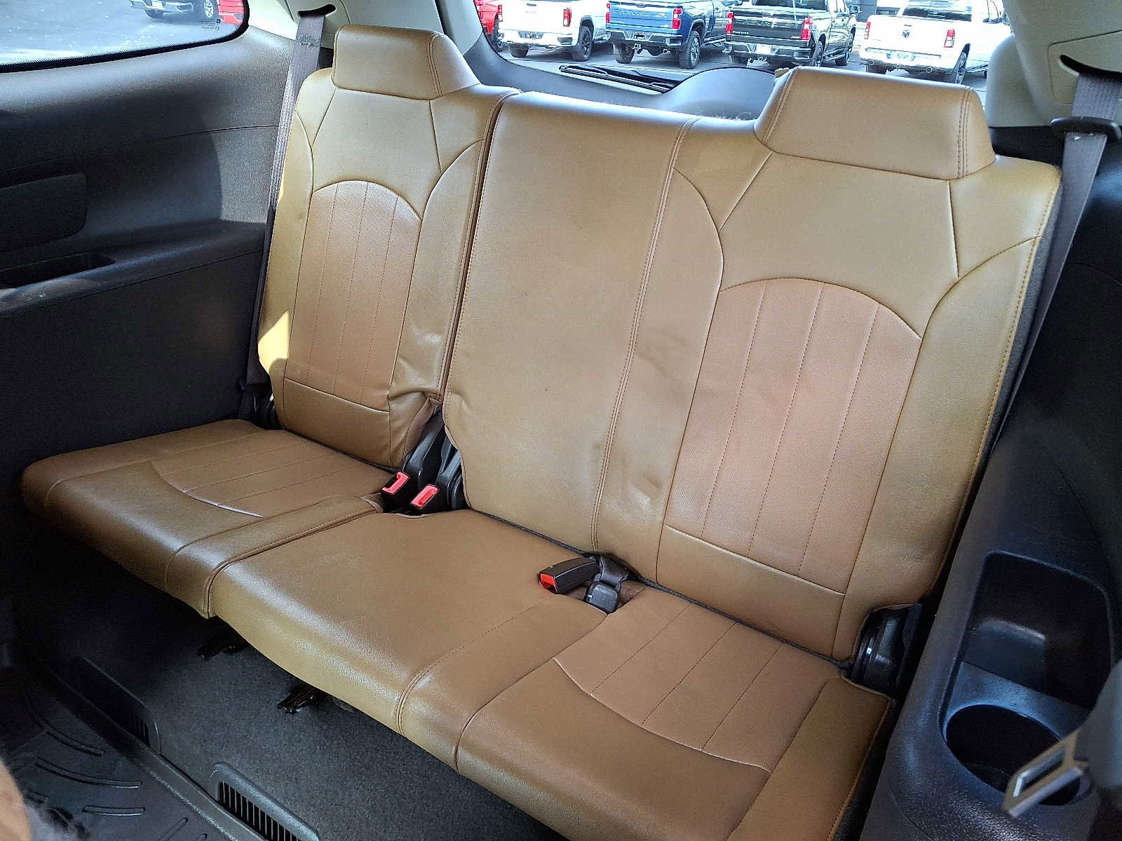 Used 2017 Buick Enclave Leather image 11