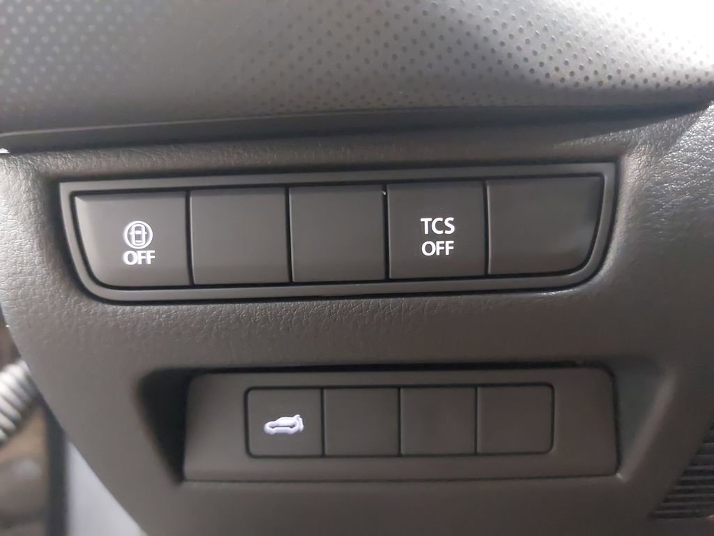 Used 2025 MAZDA CX-50 AWD 2.5 S w/ Preferred Package image 27