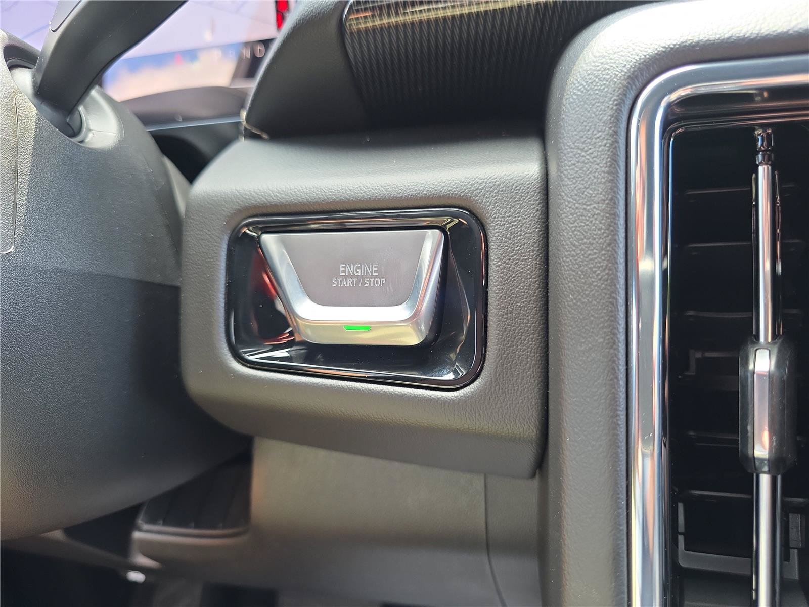 New 2026 GMC Yukon XL Elevation RWD image 24