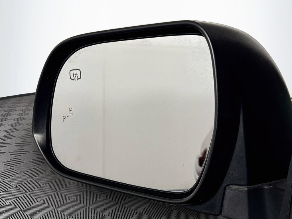 Used 2020 Toyota Sienna XLE FWD image 19
