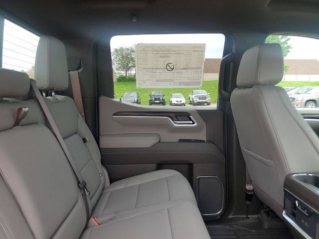 New 2026 GMC Sierra 1500 SLT w/ SLT Premium Plus Package AWD/4WD image 33