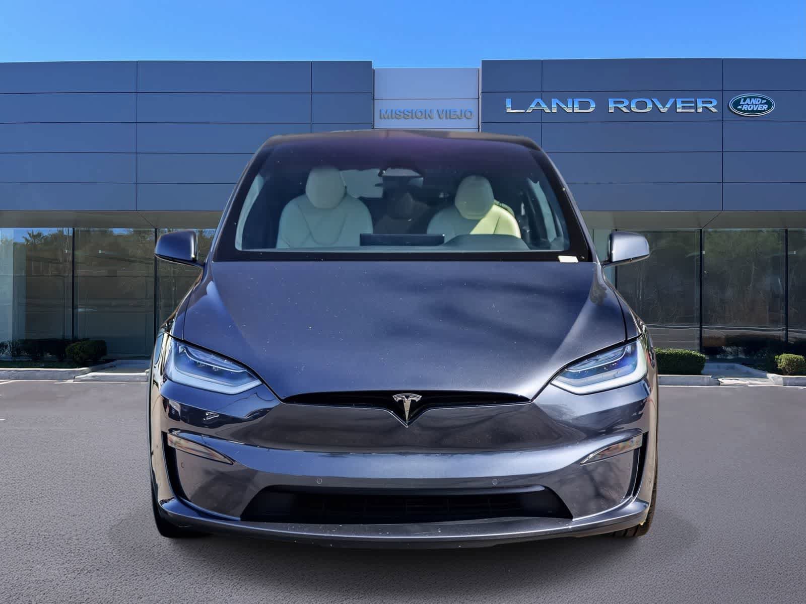Used 2023 Tesla Model X image 2