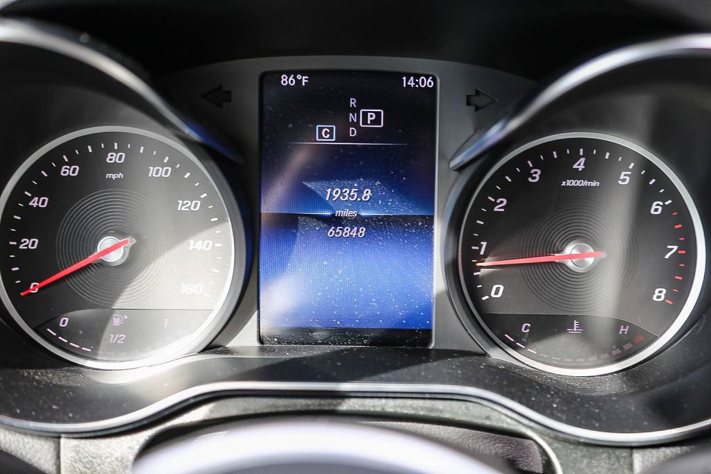 Used 2022 Mercedes-Benz GLC 300 image 22