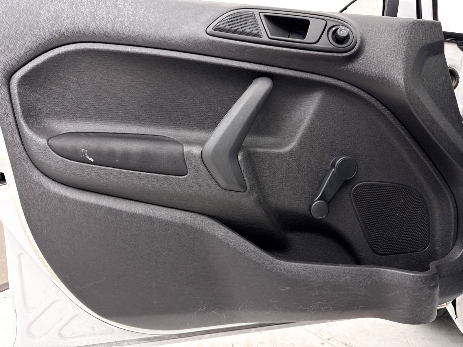 Used 2017 Ford Fiesta S image 20