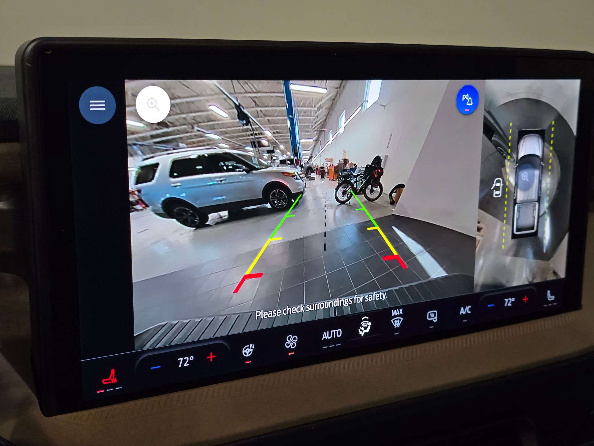 New 2025 Ford Maverick Lariat w/ 4K Tow Package image 30