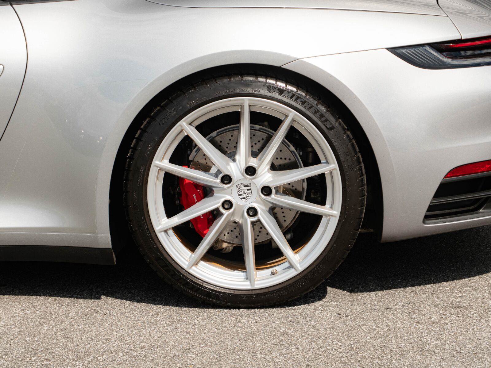 Certified 2020 Porsche 911 Carrera S RWD image 29