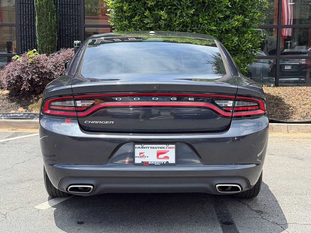 Used 2019 Dodge Charger SXT RWD image 13