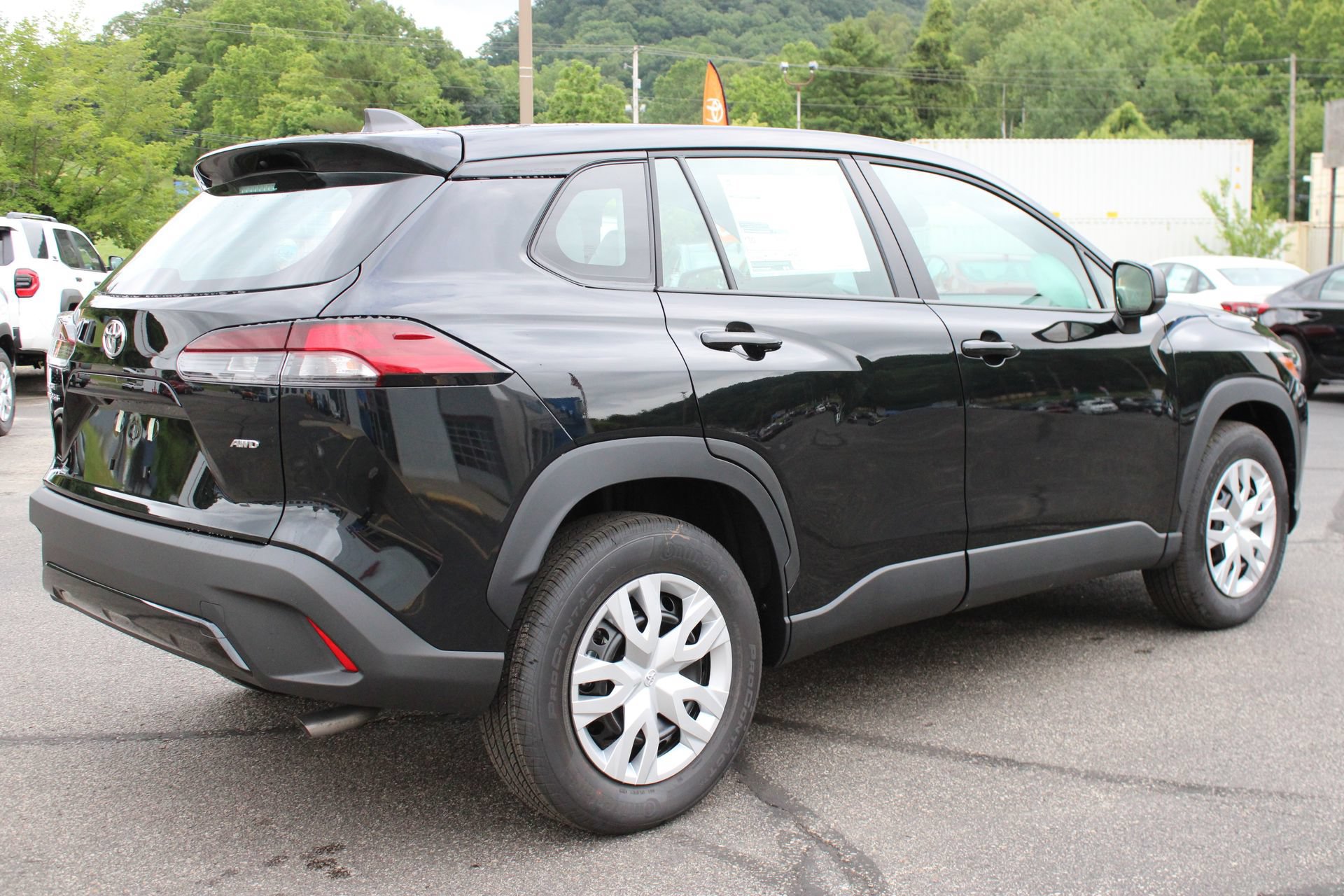 New 2026 Toyota Corolla Cross L AWD/4WD image 7