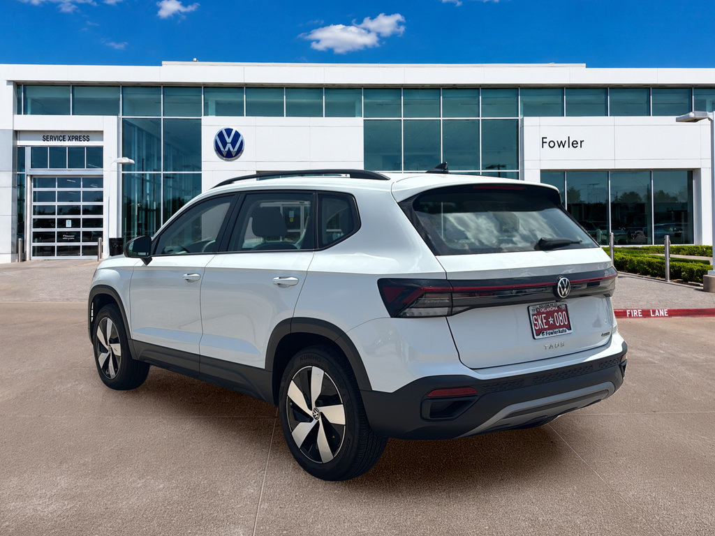 Used 2025 Volkswagen Taos S AWD/4WD image 7