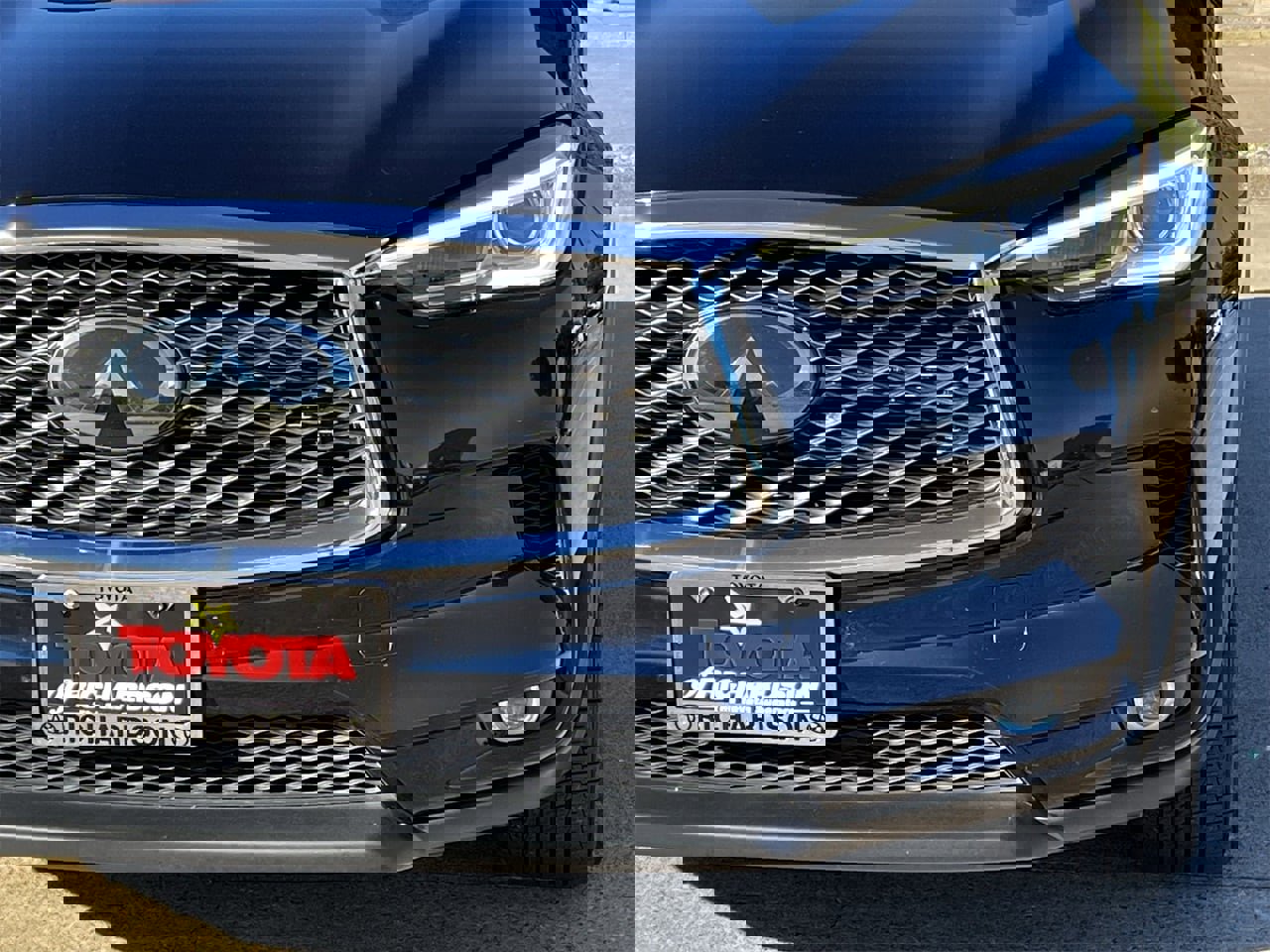 Used 2021 INFINITI QX50 Luxe image 8