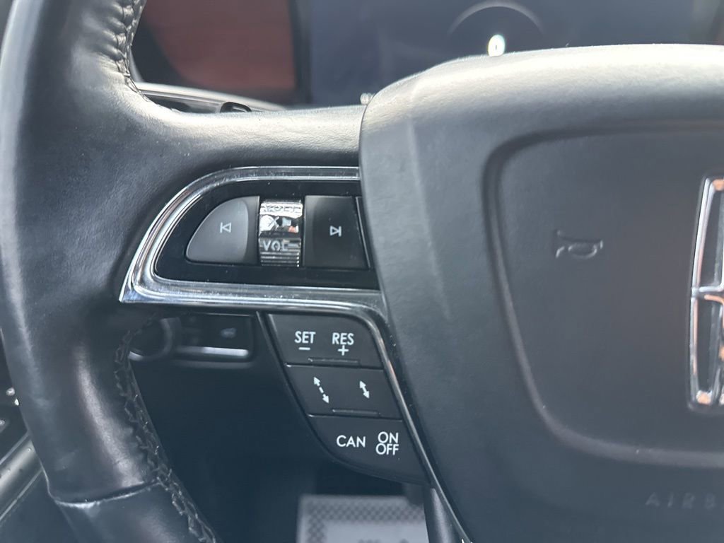 Used 2021 Lincoln Navigator Reserve AWD/4WD image 18