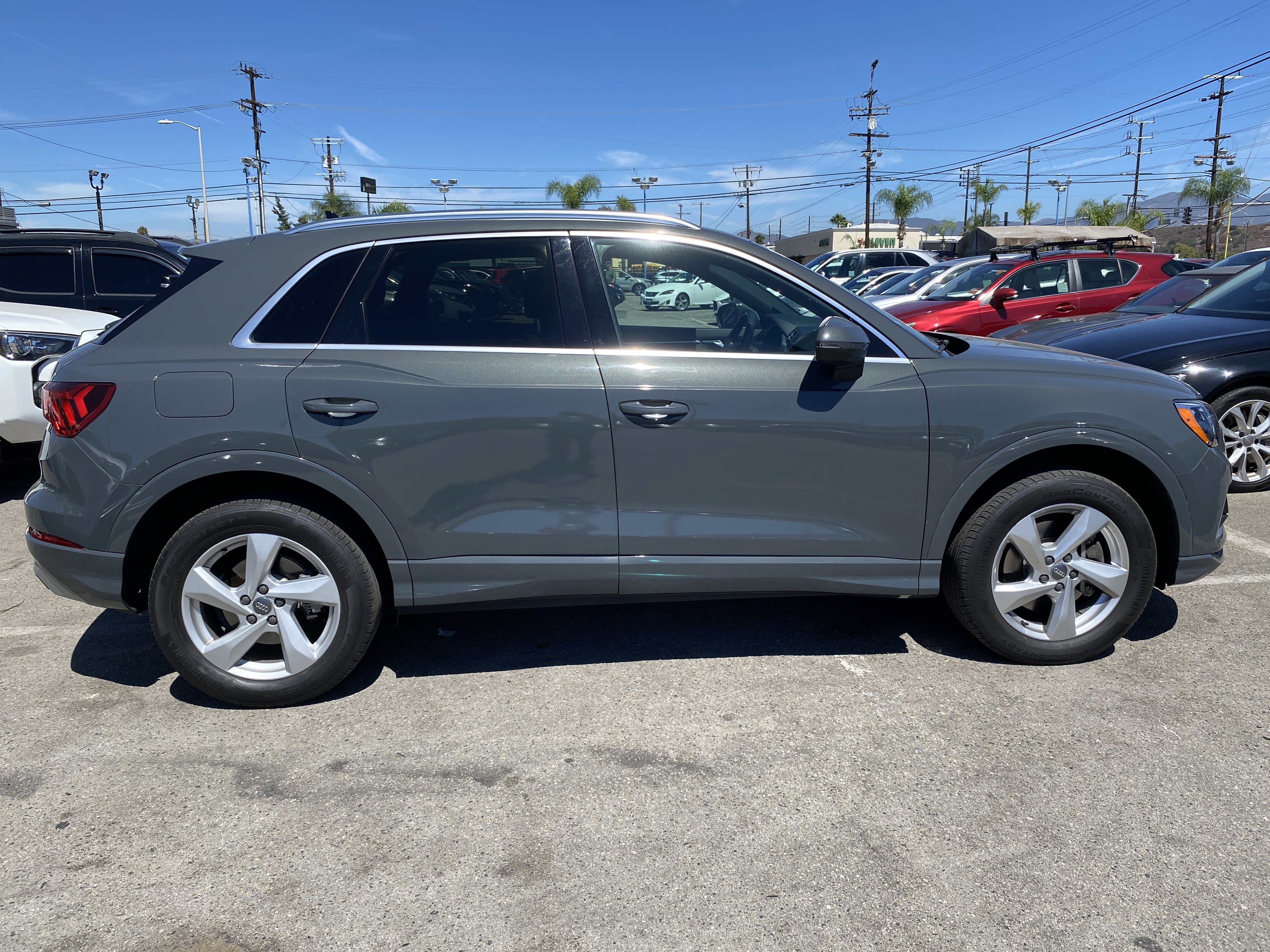 Used 2020 Audi Q3 2.0T Premium AWD/4WD image 13