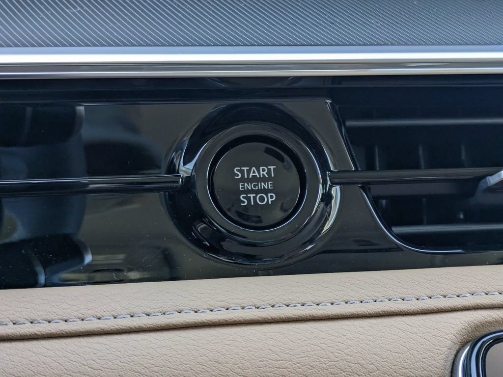New 2027 INFINITI QX80 Luxe w/ Exterior Package AWD/4WD image 28