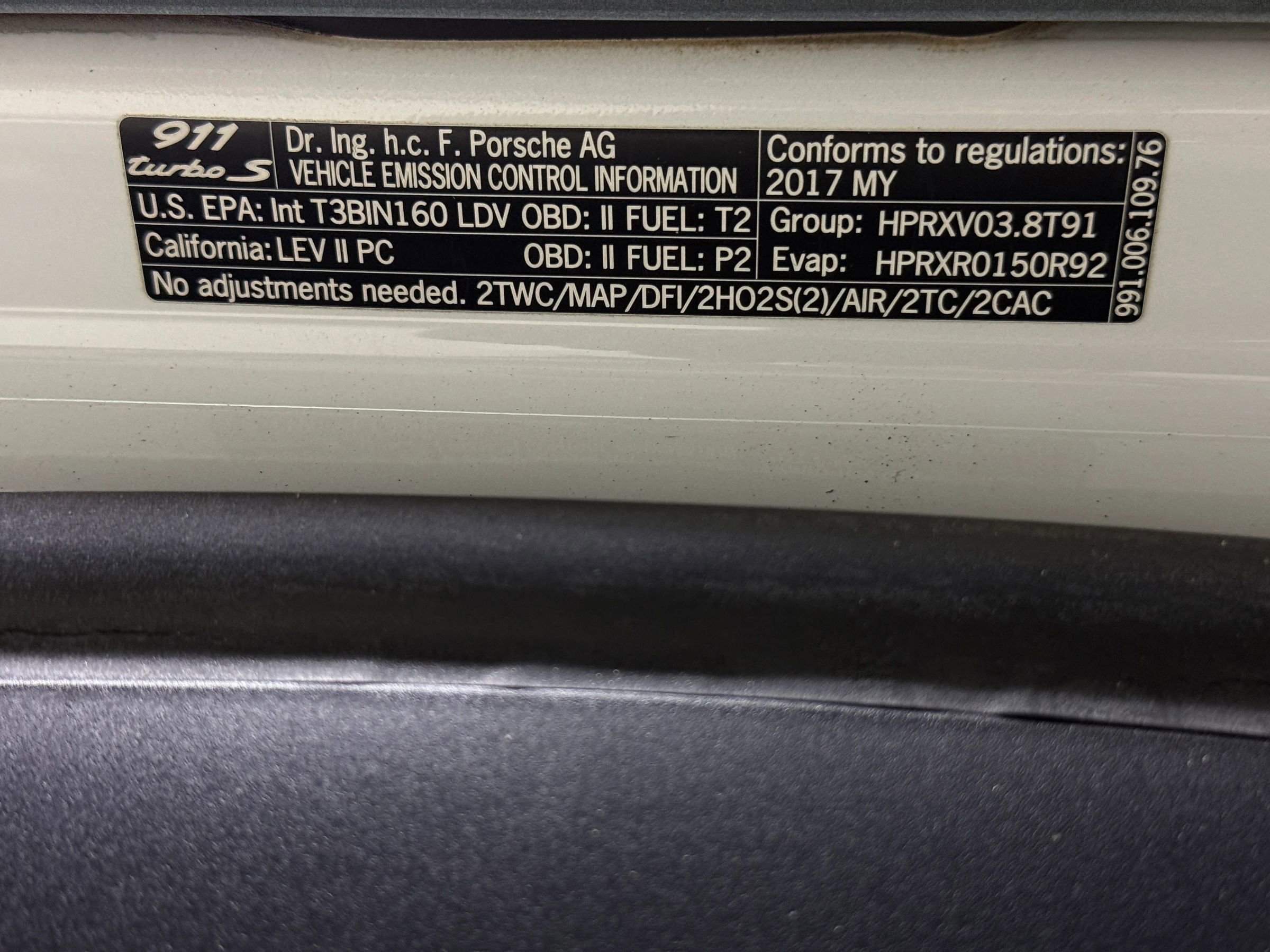 Used 2017 Porsche 911 Turbo S image 66