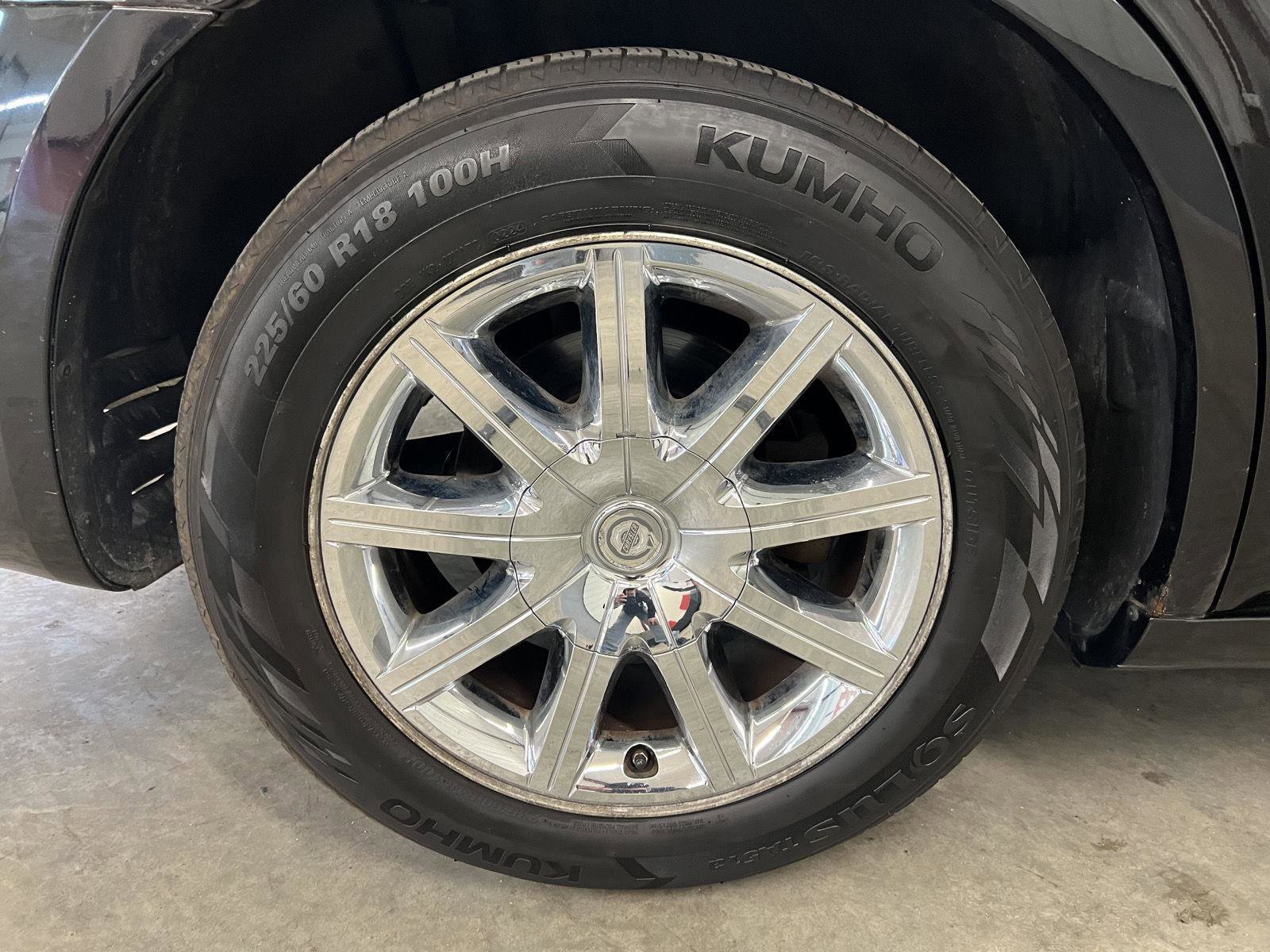 Used 2008 Chrysler 300 C image 38