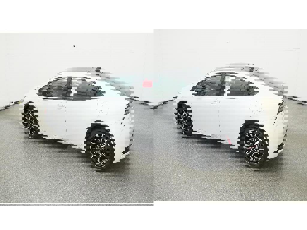 New 2026 Toyota Prius Plug-In Hybrid FWD image 4