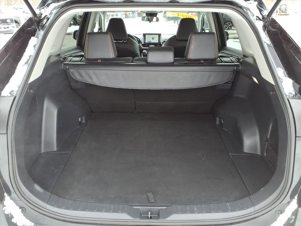 Used 2024 Toyota RAV4 Adventure image 8