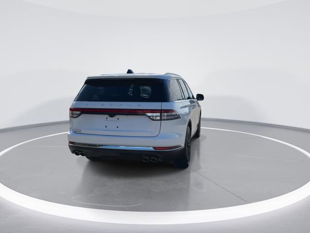 Used 2025 Lincoln Aviator Reserve image 7