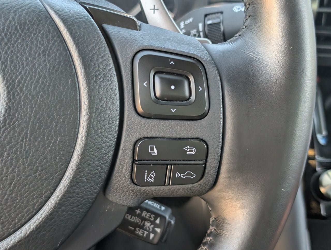 Used 2025 Lexus IS 350 F Sport AWD/4WD image 21