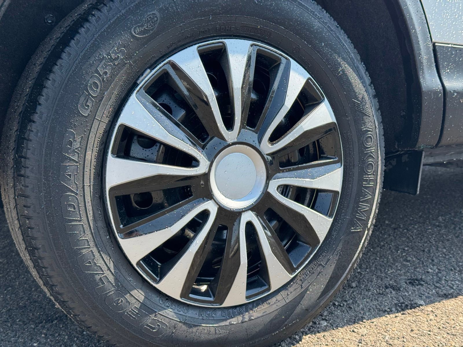 Used 2019 Nissan Rogue Sport S FWD image 6