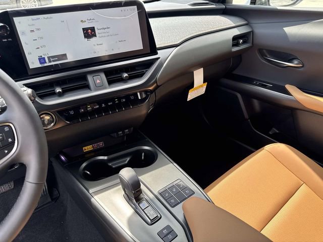 New 2026 Lexus UX 300h AWD image 26